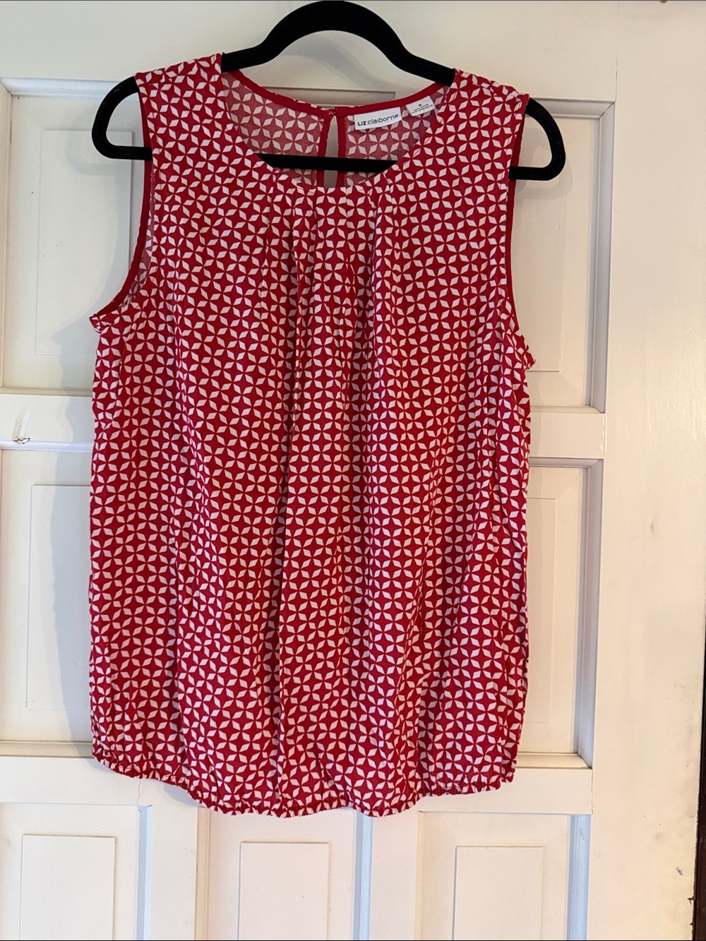 Liz Claiborne Red and White Printed Sleeveless Blouse
